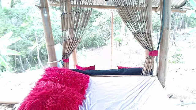 Snapshot of andreu_mature chatting on 10/03/25, 02:25 andreu mature online show from 10/03/25, 02:25