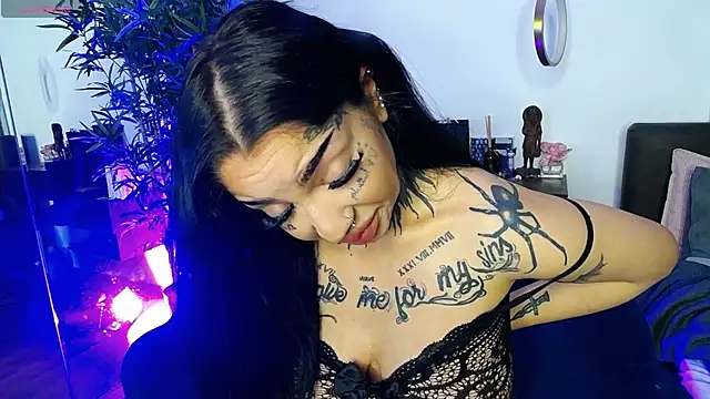 CreamyInkky  online show from 03/22/26, 09:13