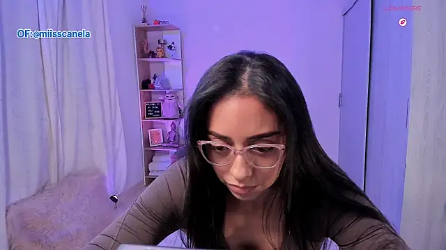 Aleja24Evans online show from 12/03/25, 12:40