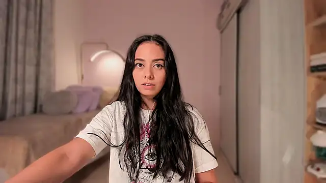 Aleja24Evans online show from 03/12/26, 01:23