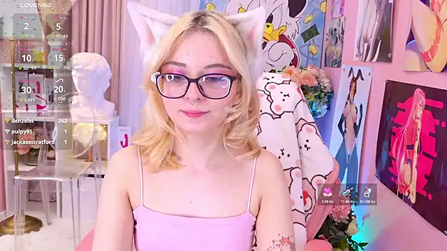 Snapshot of Coconut_Mia chatting on 12/03/24, 03:20 Coconut Mia online show from 12/03/24, 03:20
