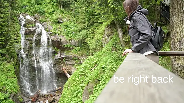 Victoria1Love online show from 04/22/26, 10:17