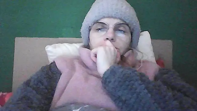 Musical  fantasy online show from 12/21/25, 06:42