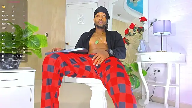 RicoBrown777  online show from 06/10/26, 04:34