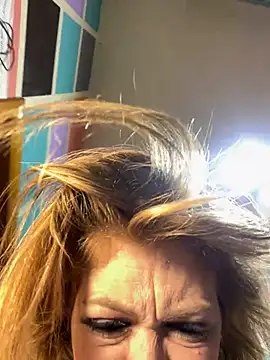 Blondebeauty6996 online show from 12/10/24, 08:30