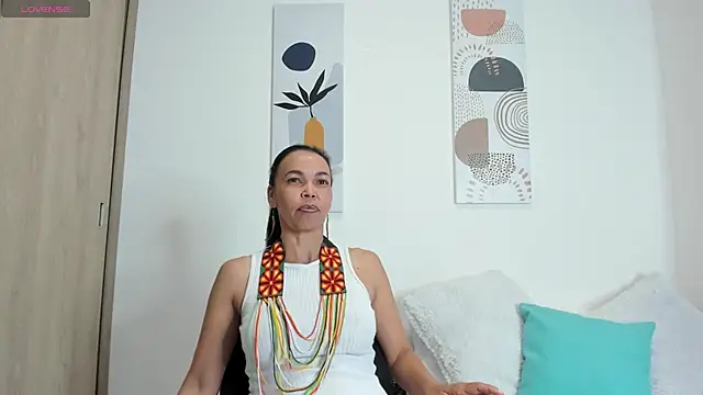 Evawalker  online show from 02/05/25, 01:47