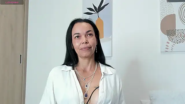 Evawalker  online show from 02/07/25, 04:48