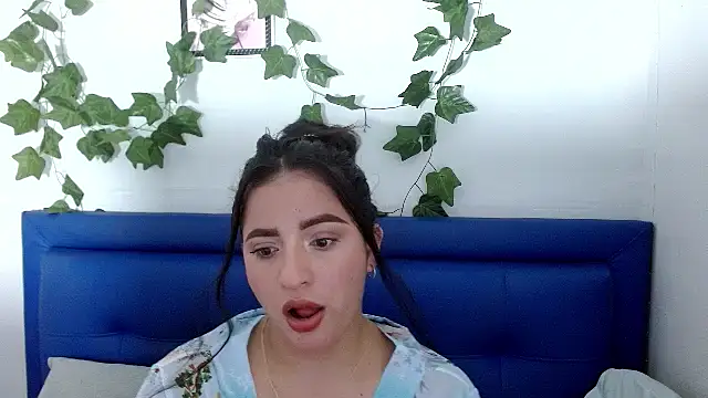 cherry modelx  online show from 07/22/26, 09:39