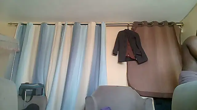 likys123 online show from 11/08/25, 01:44