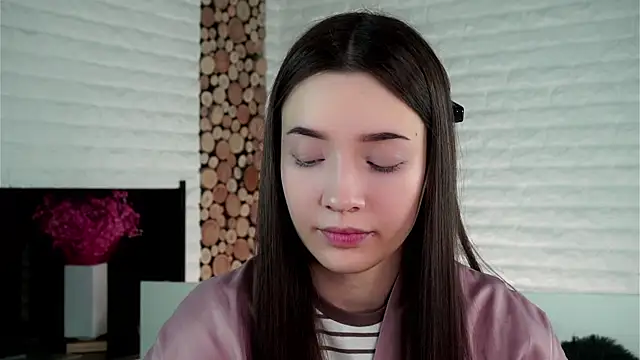 LowOncoming online show from 01/18/25, 01:19