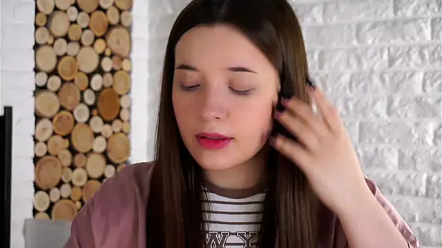 LowOncoming online show from 09/20/25, 01:39