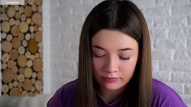 LowOncoming online show from 02/24/26, 01:58