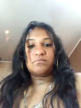 Snapshot of Michelle_Brito1 chatting on 02/18/25, 06:47 Michelle Brito1 online show from 02/18/25, 06:47