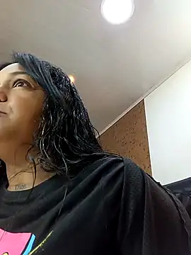Snapshot of Michelle_Brito1 chatting on 03/13/25, 11:41 Michelle Brito1 online show from 03/13/25, 11:41