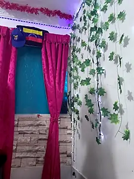 Michelle Brito1 online show from 04/14/26, 02:06