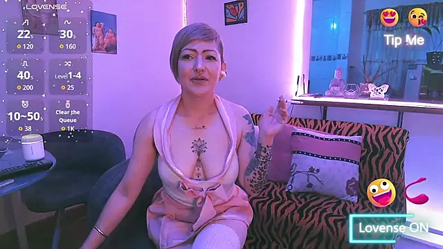 Maria fernandaxxx  online show from 10/25/25, 01:18