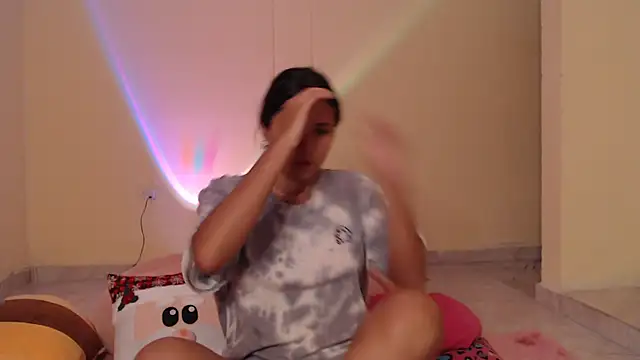  maiahairy  online show from 12/10/24, 10:47