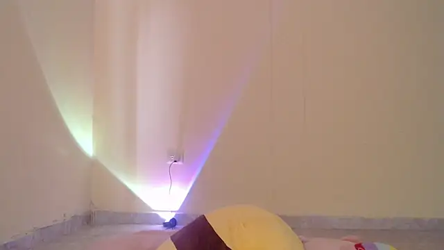  maiahairy  online show from 02/10/25, 03:10