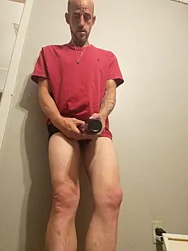 Snapshot of 5g4ever chatting on 03/08/25, 10:54 5g4ever online show from 03/08/25, 10:54