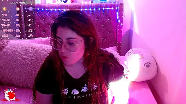 Snapshot of Azamy-12 chatting on 01/04/25, 12:05 Azamy-12 online show from 01/04/25, 12:05