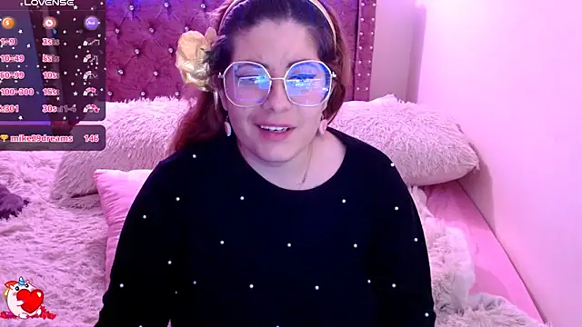 Snapshot of Azamy-12 chatting on 01/06/25, 12:05 Azamy-12 online show from 01/06/25, 12:05