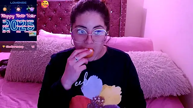 Snapshot of Azamy-12 chatting on 01/08/25, 03:08 Azamy-12 online show from 01/08/25, 03:08