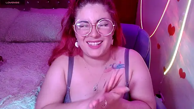 Snapshot of Azamy-12 chatting on 02/12/25, 01:52 Azamy-12 online show from 02/12/25, 01:52