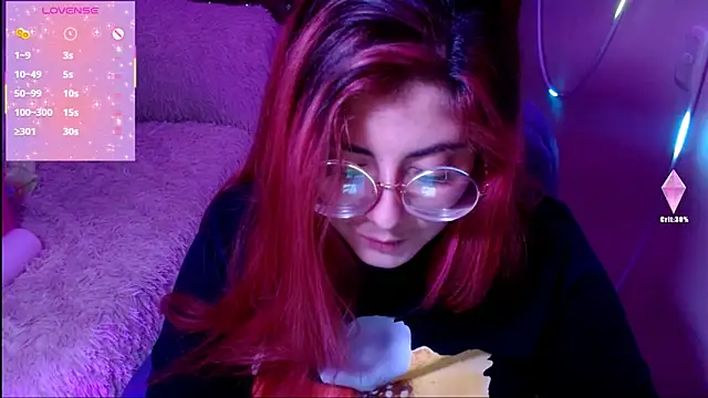 Snapshot of Azamy-12 chatting on 03/05/25, 04:34 Azamy-12 online show from 03/05/25, 04:34