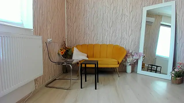 AishaRouhi online show from 02/26/25, 10:26