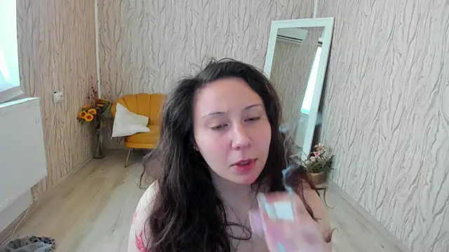 AishaRouhi online show from 03/04/25, 06:37