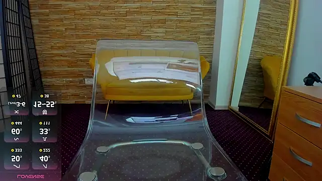 AishaRouhi online show from 10/20/25, 03:51