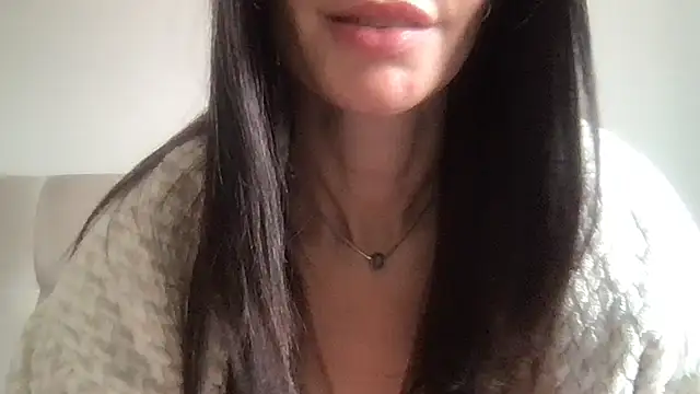 paolajonez online show from 02/07/26, 01:15