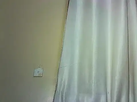 Snapshot of nanaswee chatting on 07/09/26, 04:11 nanaswee online show from 07/09/26, 04:11