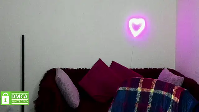 Muse kitty jenia online show from 10/13/25, 05:29