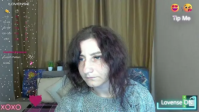 Muse kitty jenia online show from 11/10/25, 12:26