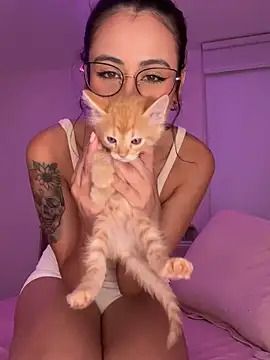 Snapshot of juanasnz99 chatting on 12/03/24, 04:03 juanasnz99 online show from 12/03/24, 04:03