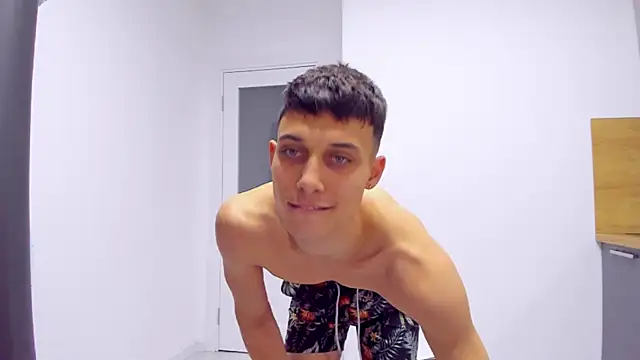 Kent Ross online show from 10/23/25, 01:32