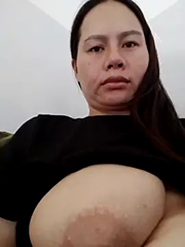 Snapshot of Baby-ladyass20 chatting on 05/07/26, 02:17 Baby-ladyass20 online show from 05/07/26, 02:17