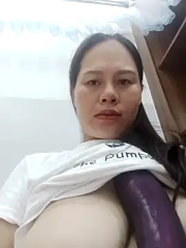 Snapshot of Baby-ladyass20 chatting on 06/03/26, 02:14 Baby-ladyass20 online show from 06/03/26, 02:14