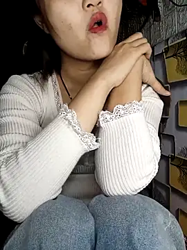Snapshot of Girl20sexy chatting on 02/14/25, 05:46 Girl20sexy online show from 02/14/25, 05:46