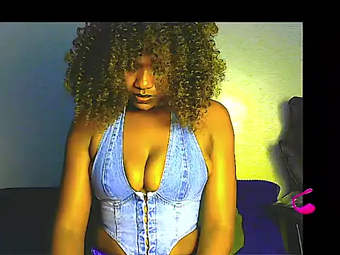 lilylovexx online show from 05/15/26, 09:22