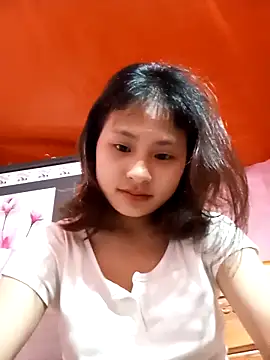 trieungoclnt online show from 03/03/25, 03:09