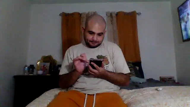 JooveyRose online show from 12/22/25, 06:21