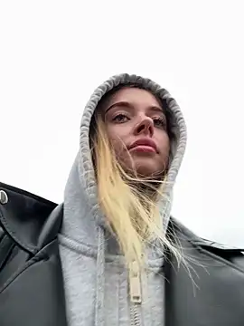 enjoy my beauty online show from 10/22/25, 07:08