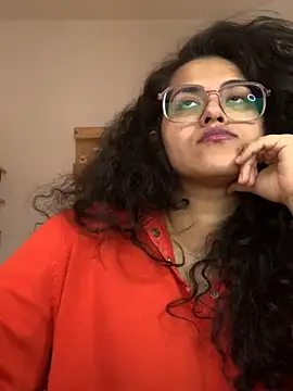 Curvydesifromgermany online show from 01/16/25, 01:04