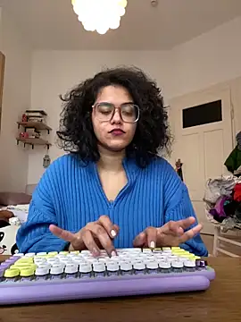 Curvydesifromgermany online show from 01/28/25, 11:28