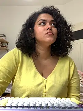 Curvydesifromgermany online show from 09/09/25, 08:36