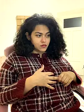 Curvydesifromgermany online show from 11/03/25, 05:52