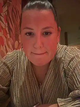 xlinastarrx online show from 04/24/26, 05:15