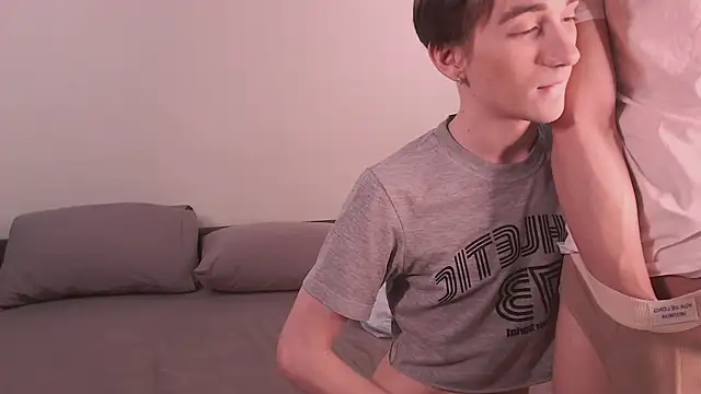 EliotMarks online show from 12/18/24, 06:14